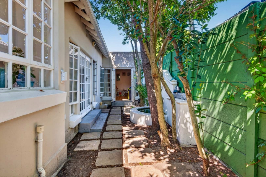 3 Bedroom Property for Sale in Rondebosch Western Cape